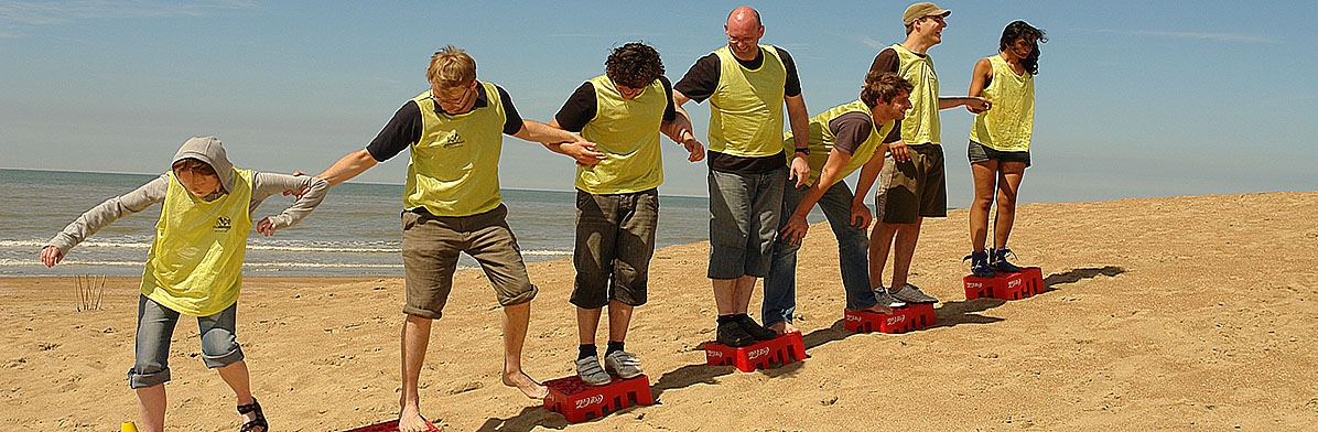 Teambuilding on the beach